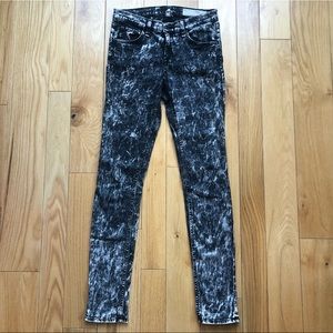 Rag & Bone Acid Wash Skinny Jeans sz 25